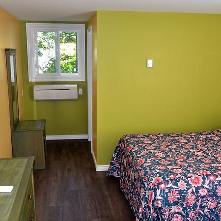 Meaford Inn ภายนอก รูปภาพ