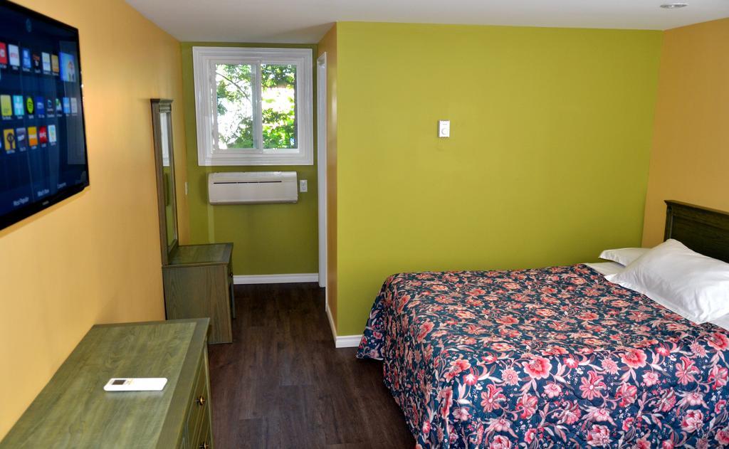 Meaford Inn ภายนอก รูปภาพ